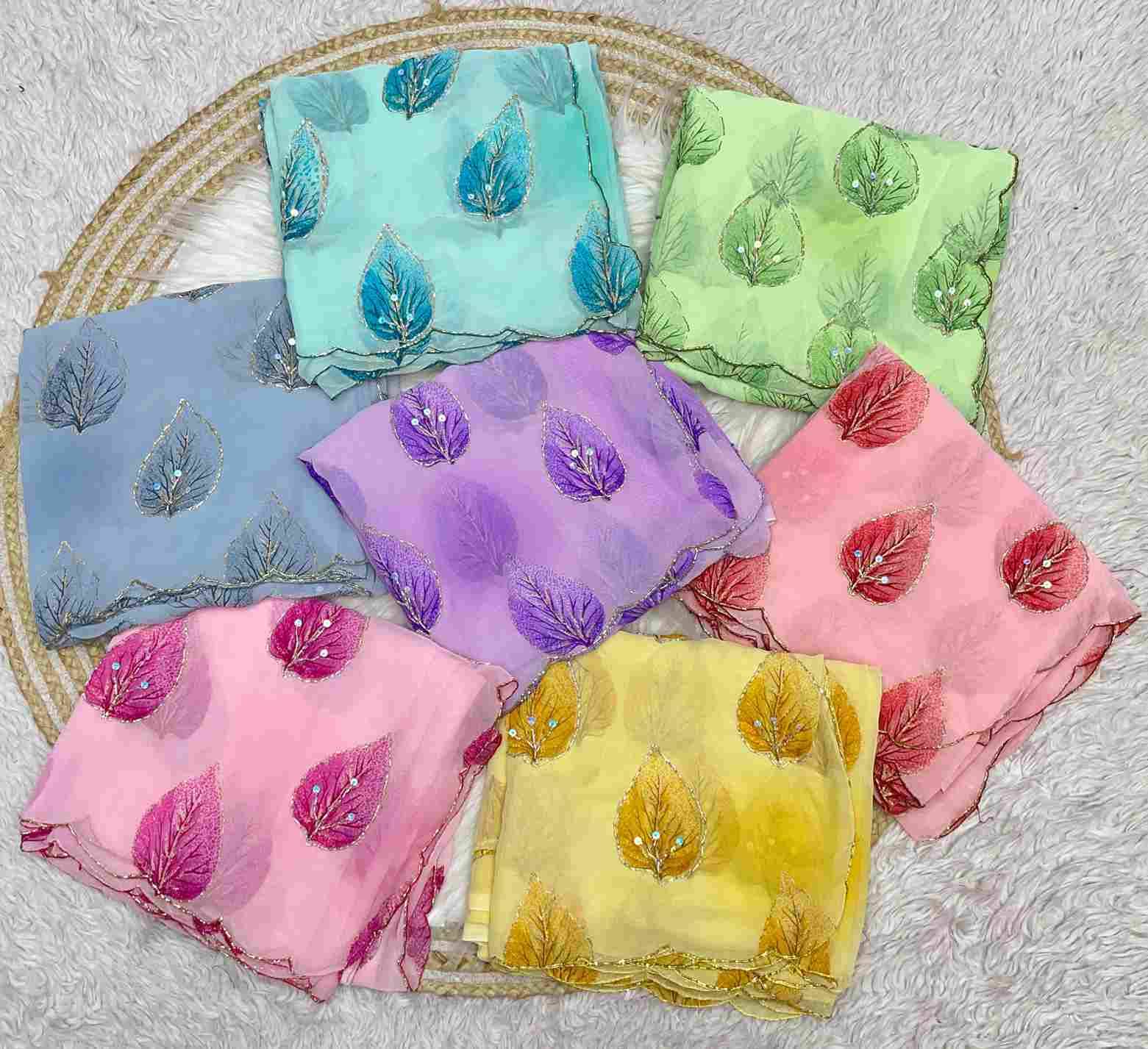 Hf-12 By Fashid Wholesale 01 To 07 Series Indian Traditional Wear Collection Beautiful Stylish Fancy Colorful Party Wear & Occasional Wear Weightless Jari print Sarees At Wholesale Price
