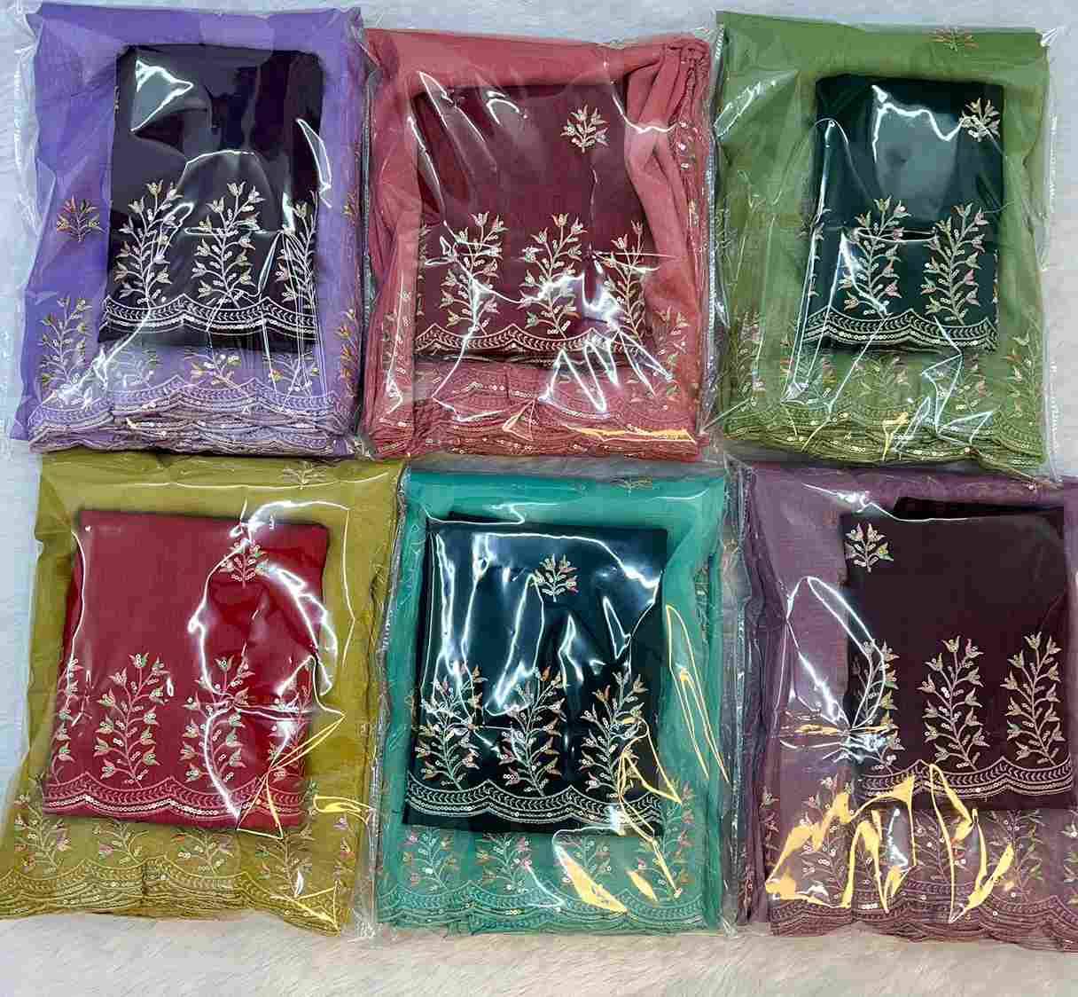 Hf-13 By Fashid Wholesale 01 To 06 Series Indian Traditional Wear Collection Beautiful Stylish Fancy Colorful Party Wear & Occasional Wear Soft Crunchy Silk Sarees At Wholesale Price
