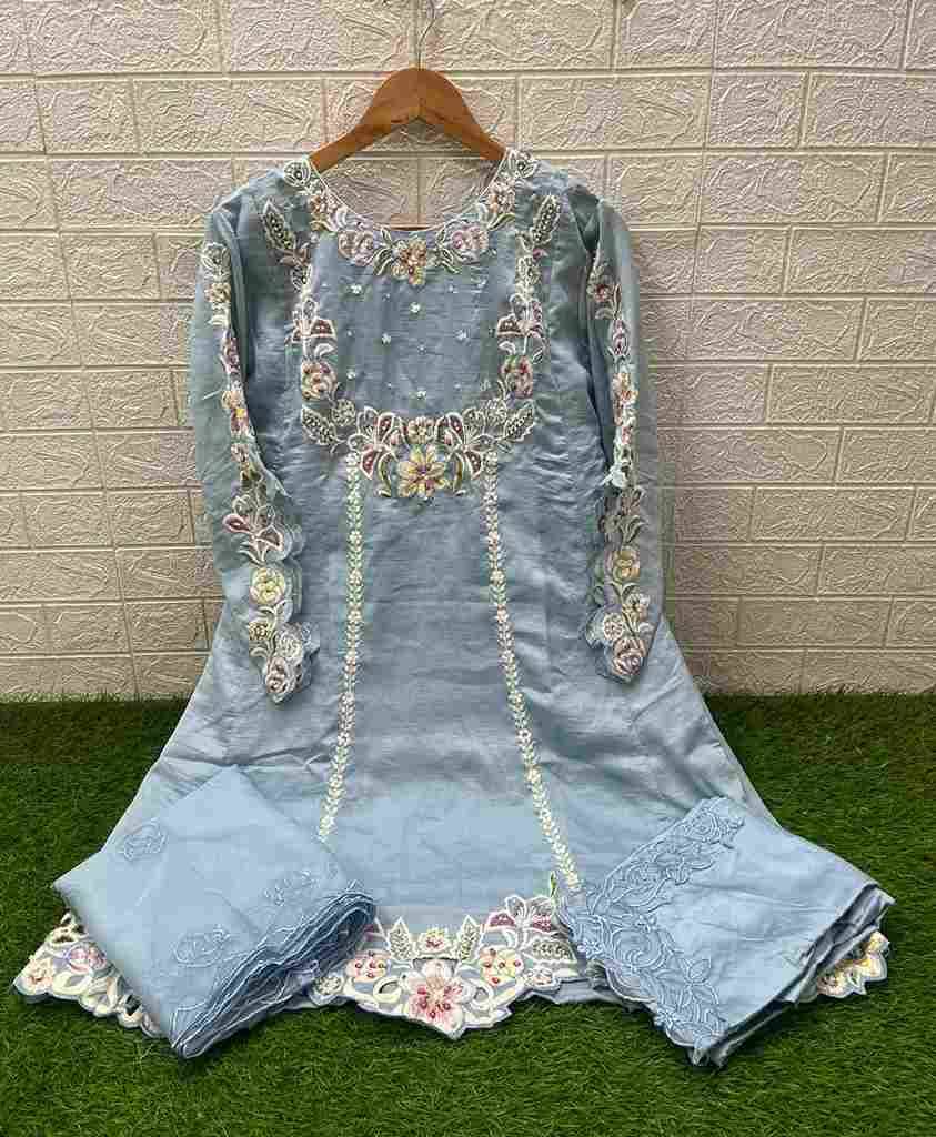 Luxuria Trendz 1514 Colours By Luxuria 1514-A To 1514-C Series Beautiful Pakistani Suits Colorful Stylish Fancy Casual Wear & Ethnic Wear Vichitra Dresses At Wholesale Price
