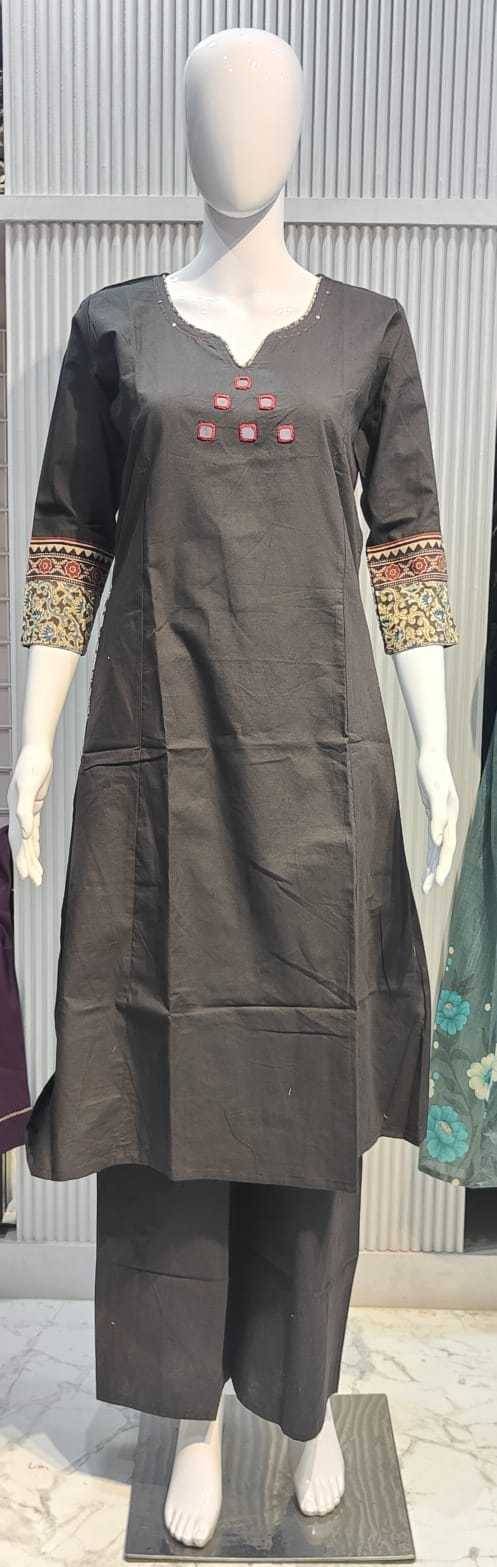 Gamthi By Kaamiri 01 To 05 Series Designer Stylish Fancy Colorful Beautiful Party Wear & Ethnic Wear Collection Cotton Kurtis With Bottom At Wholesale Price