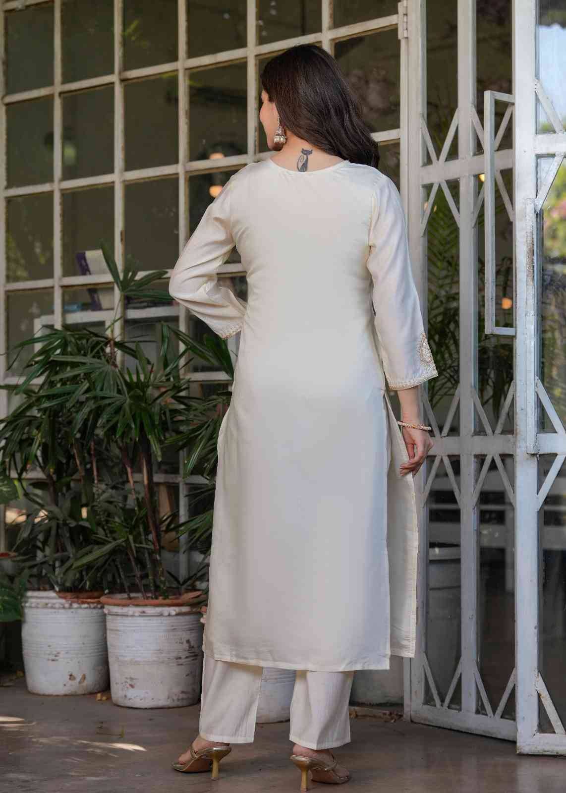 Dc-6010 By Fashid Wholesale 01 To 04 Series Beautiful Stylish Festive Suits Fancy Colorful Casual Wear & Ethnic Wear & Ready To Wear Viscose Chanderi Dresses At Wholesale Price