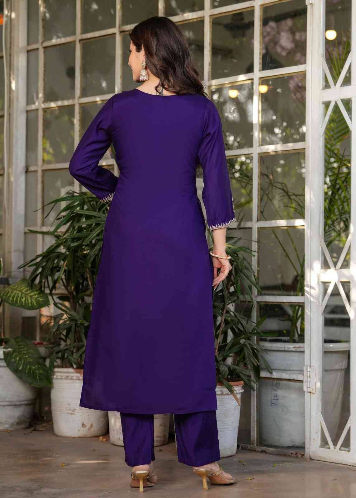 Dc-6010 By Fashid Wholesale 01 To 04 Series Beautiful Stylish Festive Suits Fancy Colorful Casual Wear & Ethnic Wear & Ready To Wear Viscose Chanderi Dresses At Wholesale Price