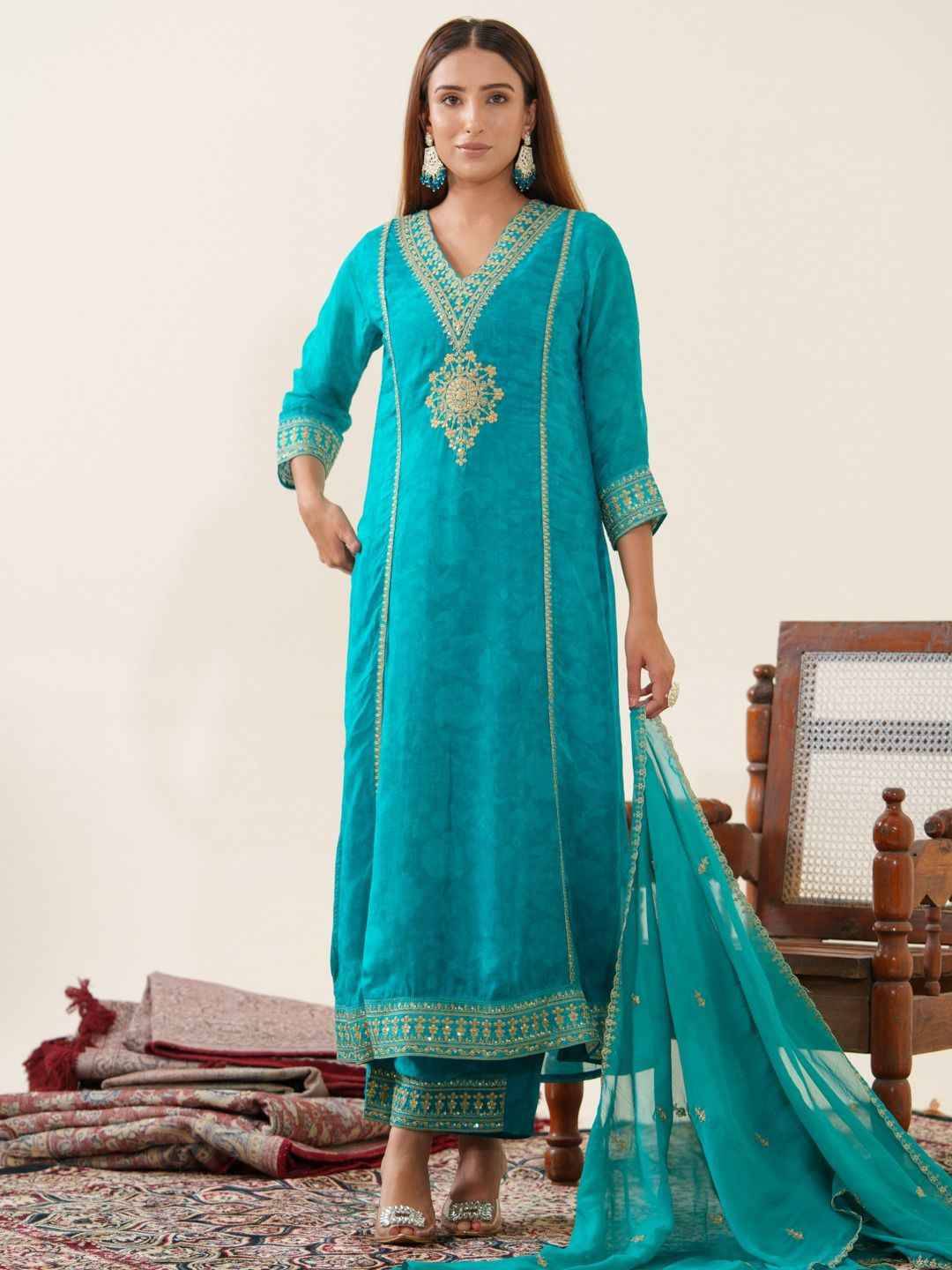 Apanra By Fashid Wholesale 01 To 04 Series Beautiful Festive Suits Colorful Stylish Fancy Casual Wear & Ethnic Wear Organza Dresses At Wholesale Price