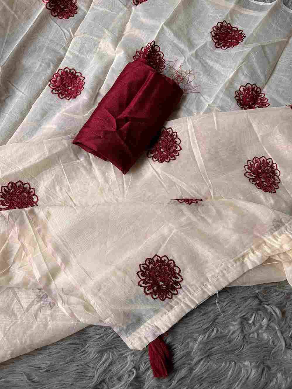 Vt-1208 By Fashid Wholesale Indian Traditional Wear Collection Beautiful Stylish Fancy Colorful Party Wear & Occasional Wear Soft Chanderi Cotton Sarees At Wholesale Price