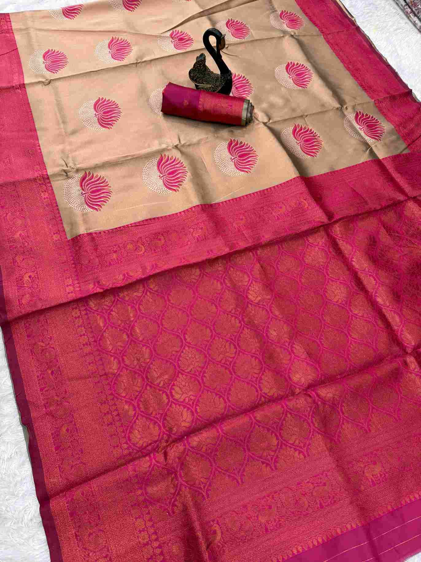 Sb-922 By Fashid Wholesale 01 To 04 Series Indian Traditional Wear Collection Beautiful Stylish Fancy Colorful Party Wear & Occasional Wear Pure Banarasi Silk Sarees At Wholesale Price