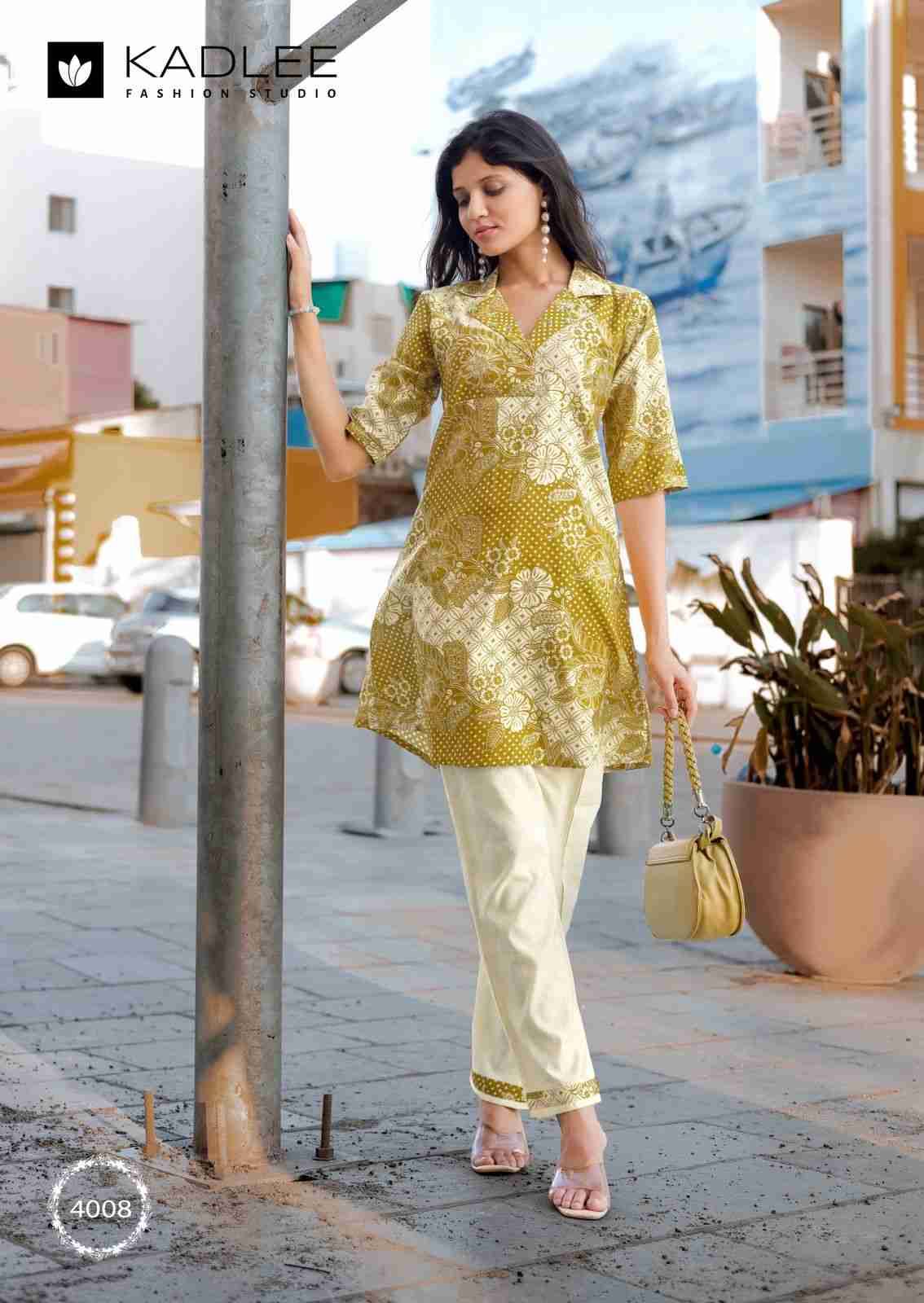 Vrunda Vol-2 By Kadlee 4005 To 4008 Series Designer Stylish Fancy Colorful Beautiful Party Wear & Ethnic Wear Collection Vetican Print Tops With Bottom At Wholesale Price