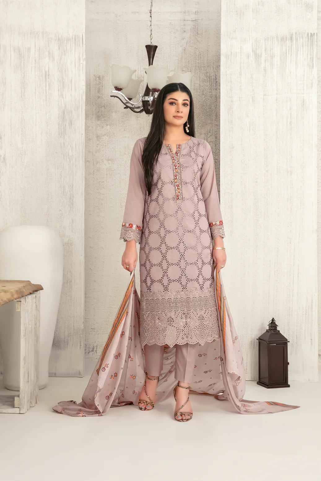 Original Pakistani Hira Nur By Fashid Wholesale 101 To 110 Series Beautiful Pakistani Suits Colorful Stylish Fancy Casual Wear & Ethnic Wear Lawn Dresses At Wholesale Price