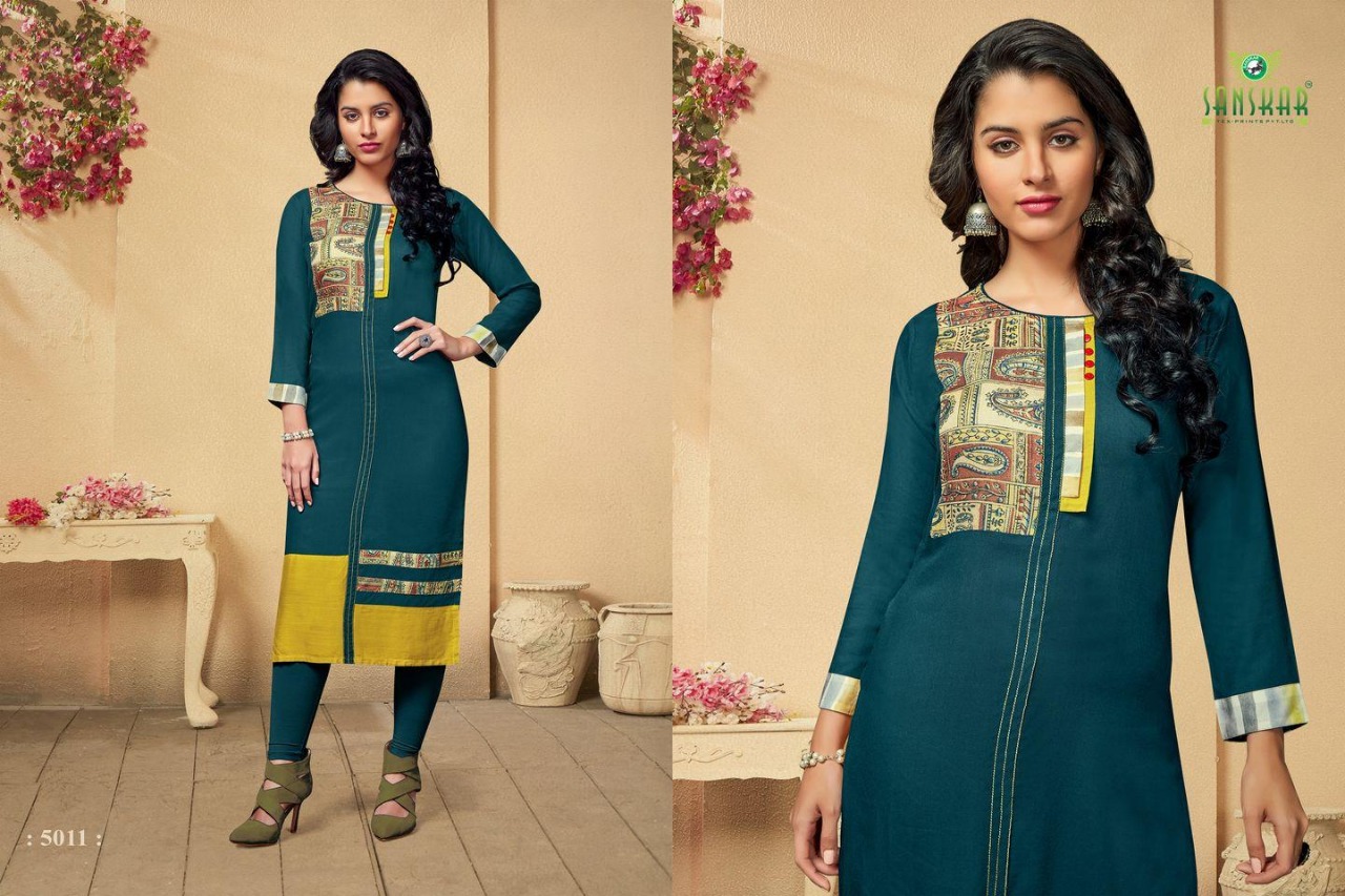 Libbas By Sanskar Tex Print 5005 To 5012 Series Stylish Colorful Fancy Beautiful Casual Wear & Ethnic Wear Pure Heavy Rayon Kurtis At Wholesale Price