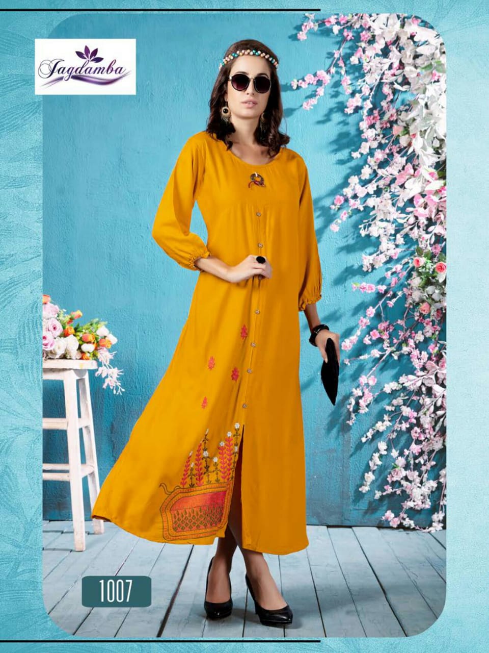 Stardomm By Jagdamba 1001 To 1010 Series Stylish Fancy Beautiful Colorful Casual Wear & Ethnic Wear Rayon Printed Kurtis At Wholesale Price