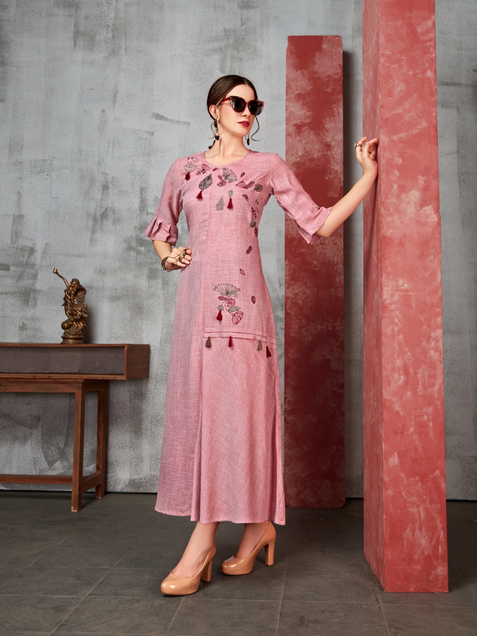 Sui Dhaaga Vol-3 By Shivasuki 3001 To 3008 Series Beautiful Colorful Stylish Fancy Casual Wear & Ethnic Wear & Ready To Wear Rayon Slub Viscose Kurtis At Wholesale Price